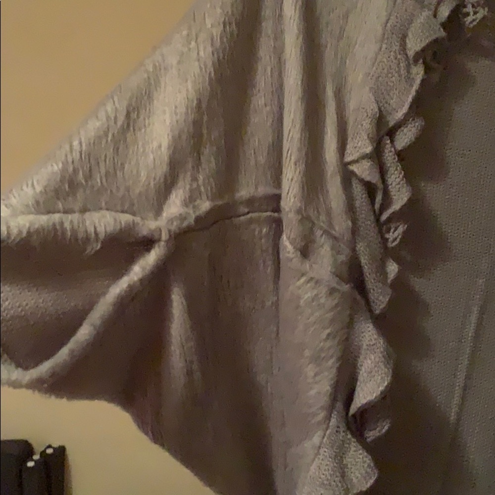 Cardigan - Picture 2 of 8